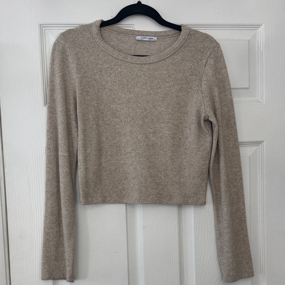 Zara Beige Long Sleeve Crop Top